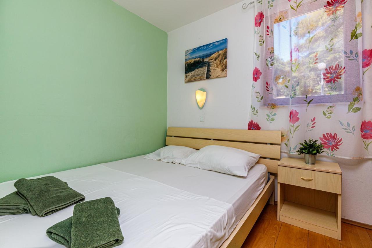 Al Mare Apartments Rovinj Eksteriør billede