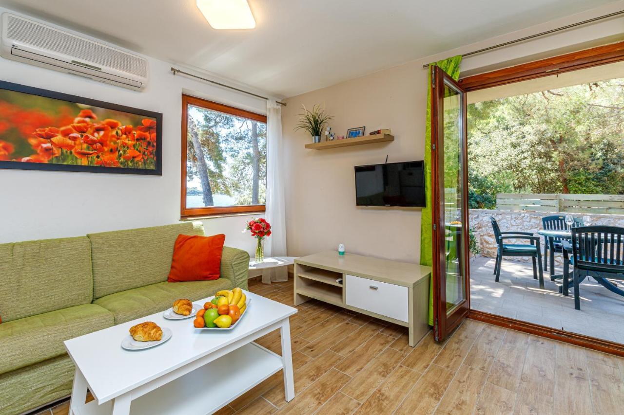 Al Mare Apartments Rovinj Eksteriør billede
