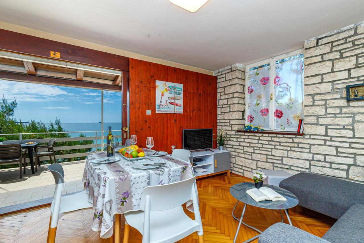 Al Mare Apartments Rovinj Eksteriør billede
